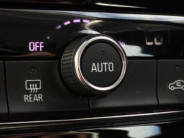 Used Vauxhall Mokka 2021 for sale - 75970518: Photo 33