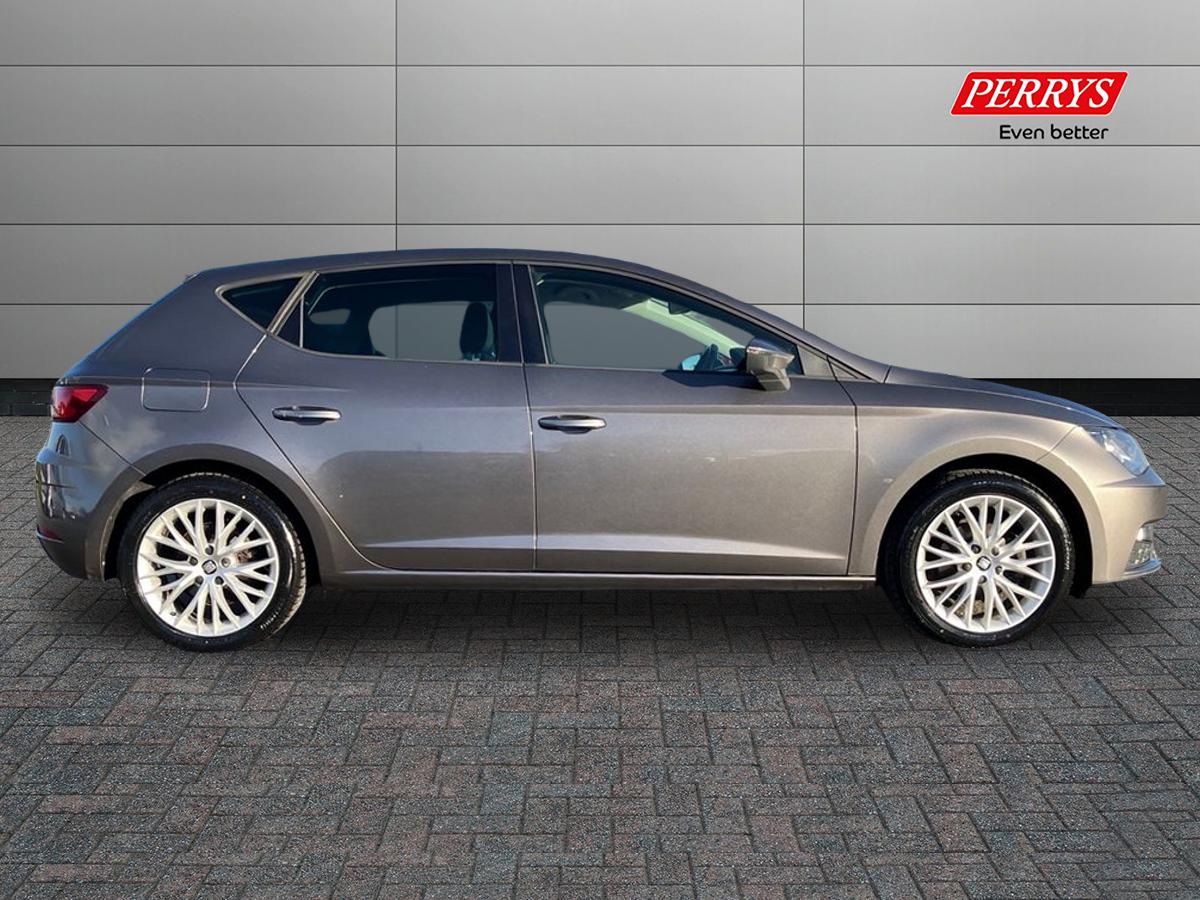 Used SEAT Leon 2017 for sale - 76736006: Photo 2