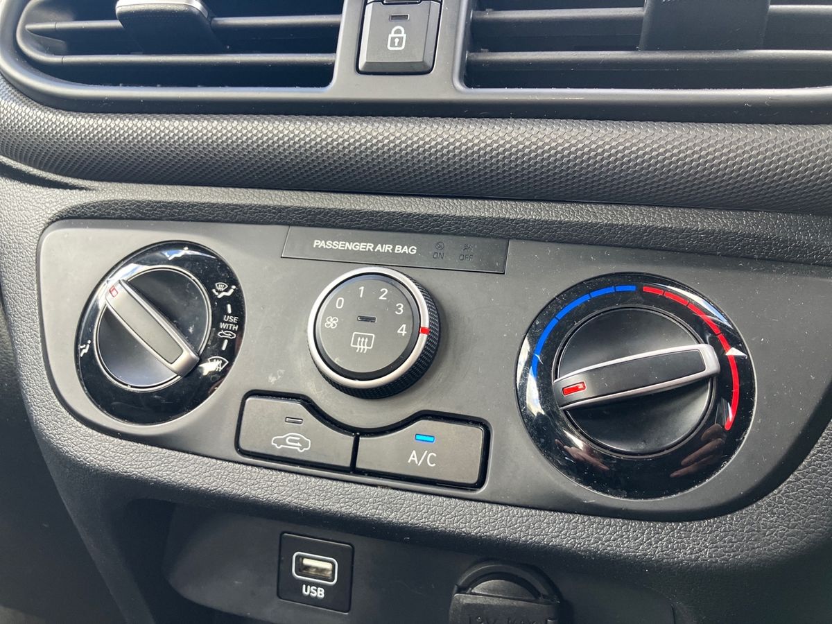 Used Hyundai i10 2022 for sale - 76097363: Photo 12