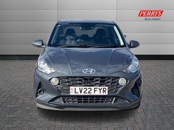 Used Hyundai i10 2022 for sale - 76097363: Photo