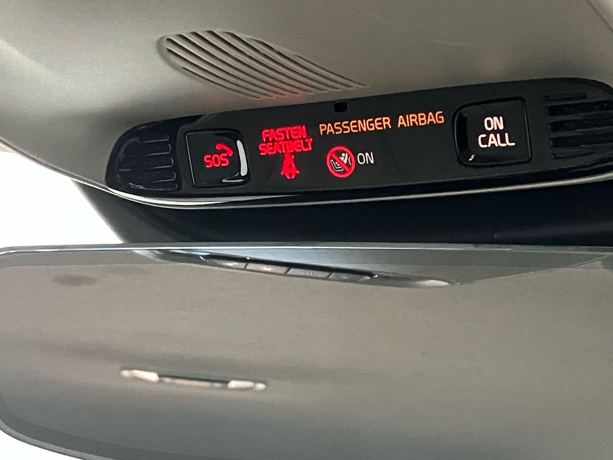 Used Volvo XC40 2020 for sale - 77666296: Photo 42