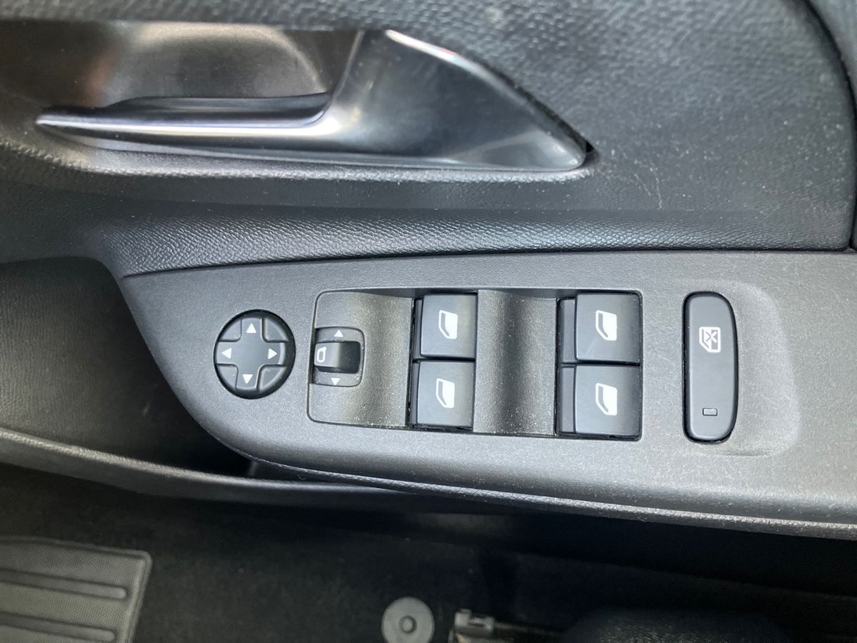 Used Vauxhall Corsa 2021 for sale - 76128280: Photo 21