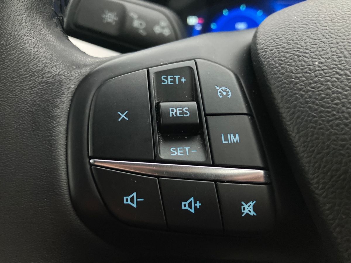 Used Ford Kuga 2023 for sale - 76892400: Photo 16