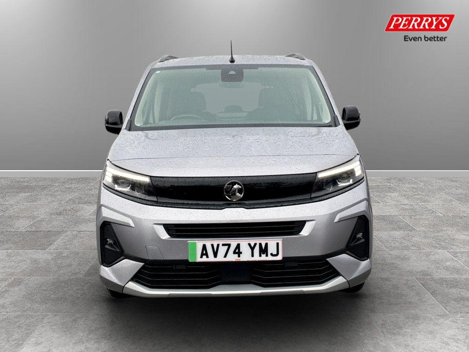 Used Vauxhall Combo Life 2024 for sale - 77542870: Photo 2