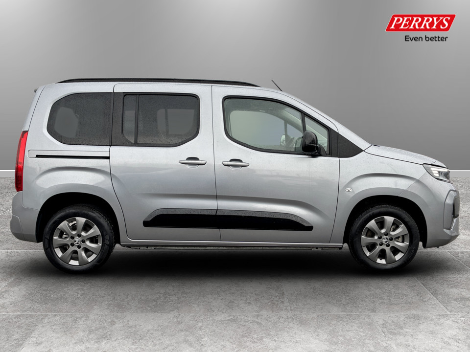 Used Vauxhall Combo Life 2024 for sale - 77542870: Photo 8