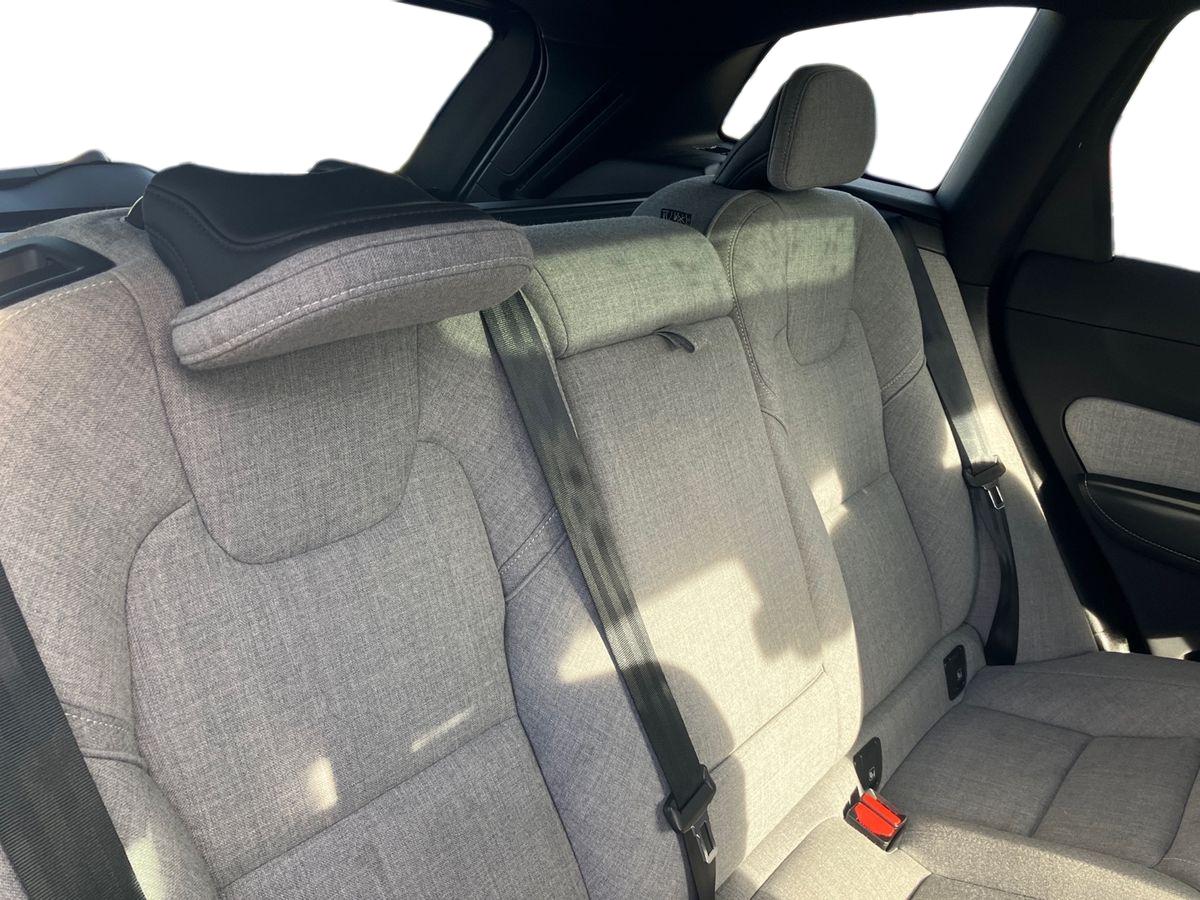 Used Volvo XC60 2023 for sale - 76351875: Photo 19