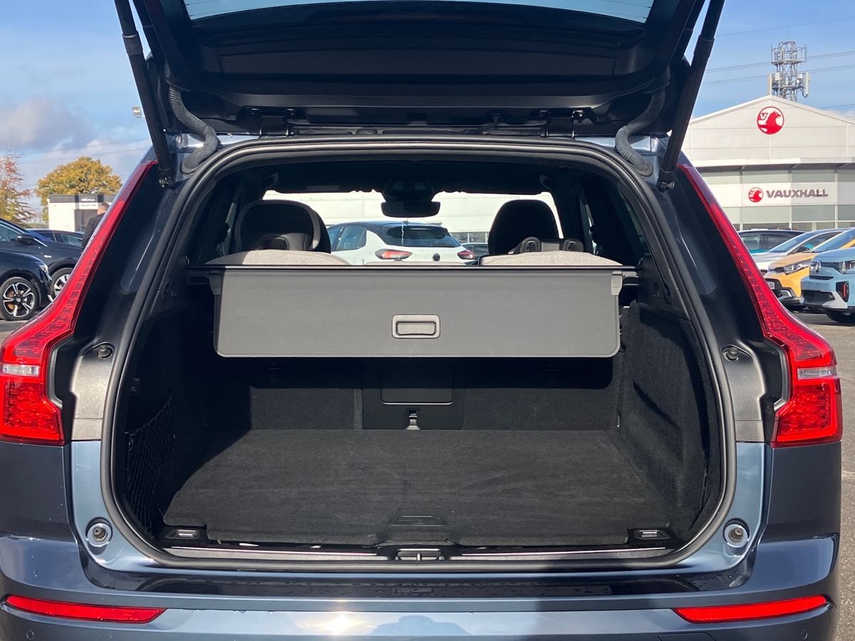 Used Volvo XC60 2023 for sale - 76351875: Photo 20