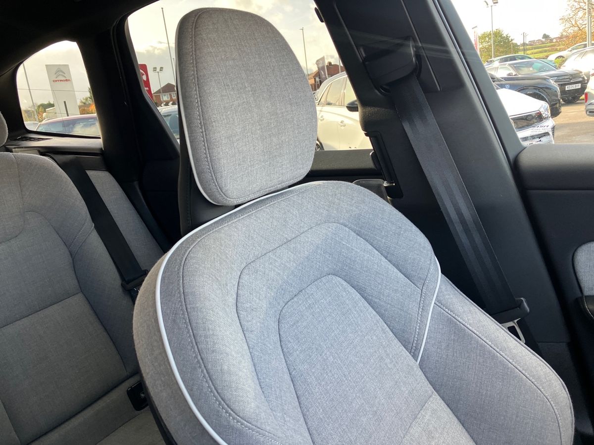 Used Volvo XC60 2023 for sale - 76351875: Photo 39