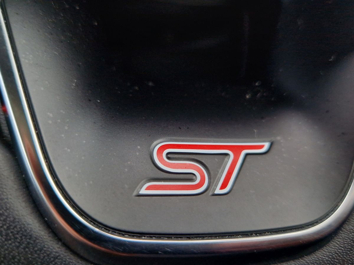 Vehicle 33