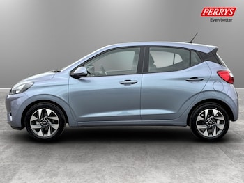 Used Hyundai i10 2024 for sale - 79251515: Photo