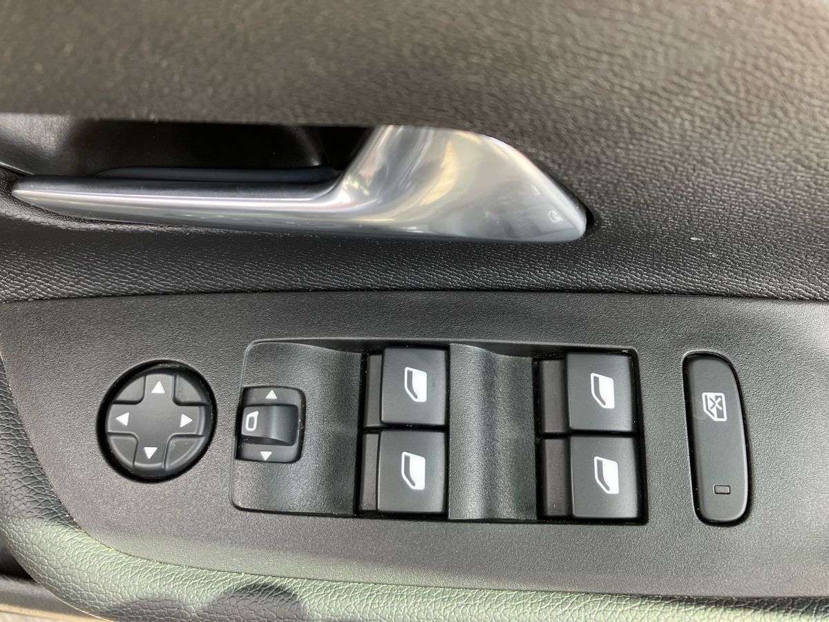 Used Vauxhall Mokka 2023 for sale - 76425976: Photo 18