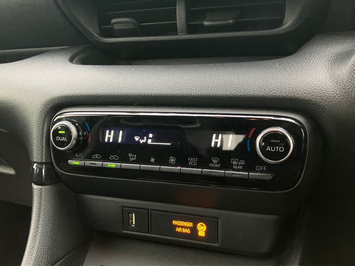 Used Toyota Yaris 2021 for sale - 76491222: Photo 12