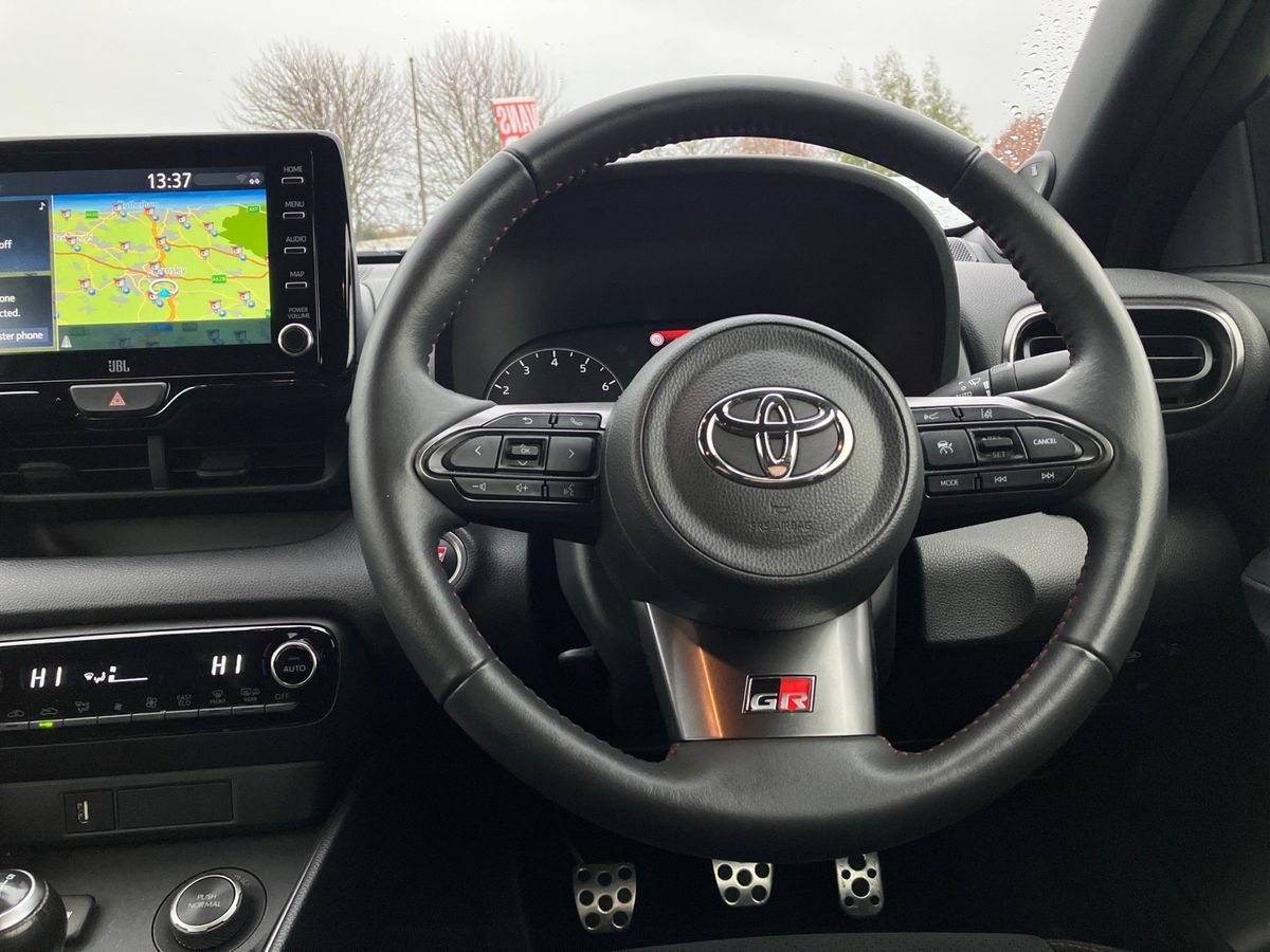 Used Toyota Yaris 2021 for sale - 76491222: Photo 15