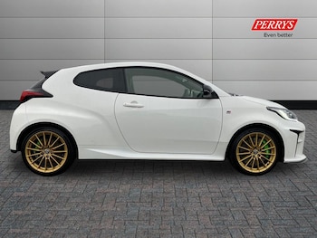 Used Toyota Yaris 2021 for sale - 76491222: Photo