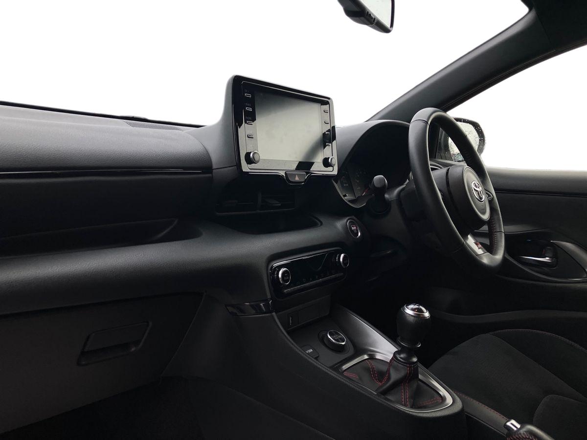 Used Toyota Yaris 2021 for sale - 76491222: Photo 6