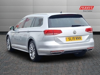 Used Volkswagen Passat 2019 for sale - 75407596: Photo