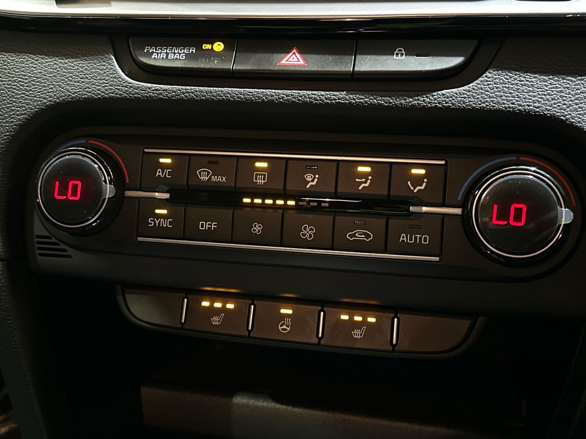 Used Kia XCeed 2025 for sale - 76611890: Photo 12