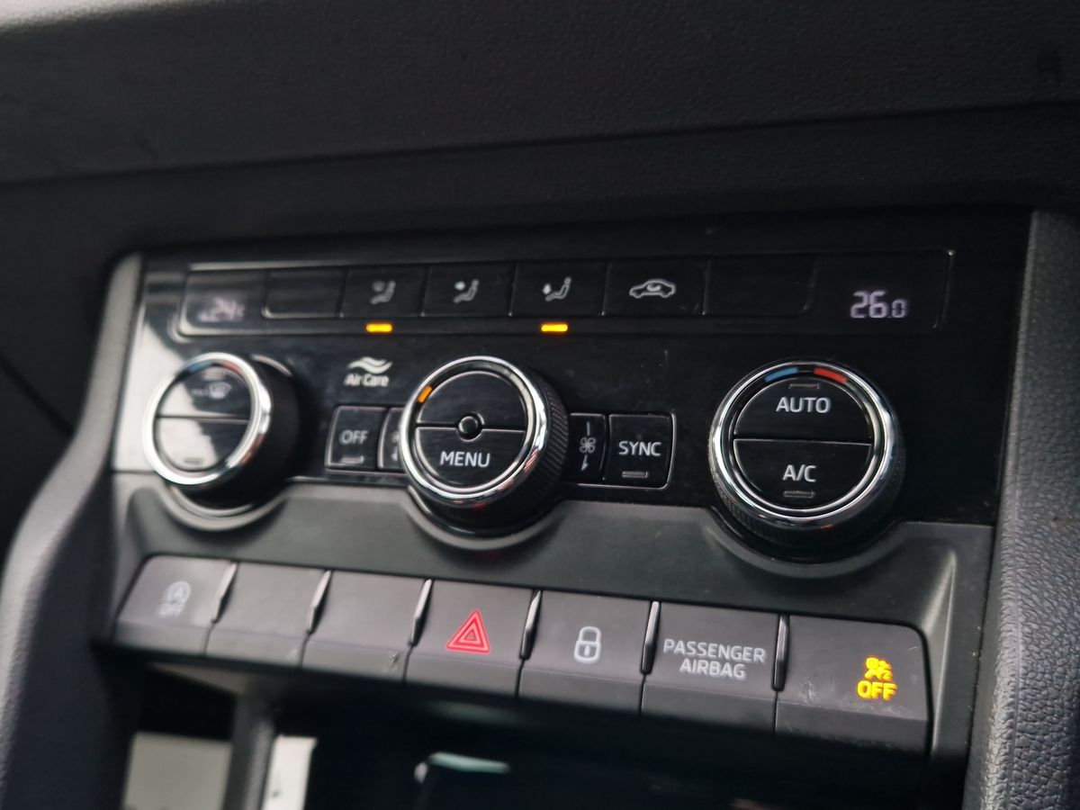 Used Skoda Karoq 2020 for sale - 76477533: Photo 32