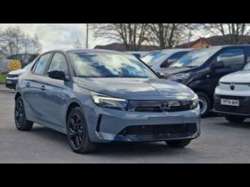 2025 - 100kW Yes 50kWh 5dr Auto Hatchback