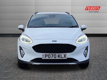 Used Ford Fiesta 2020 for sale - 76611904: Photo