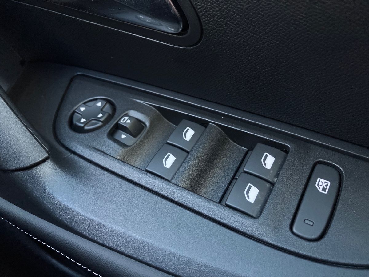 Used Peugeot 2008 2025 for sale - 77666324: Photo 18