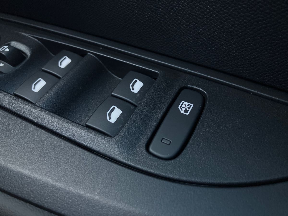 Used Peugeot 2008 2025 for sale - 77666324: Photo 42