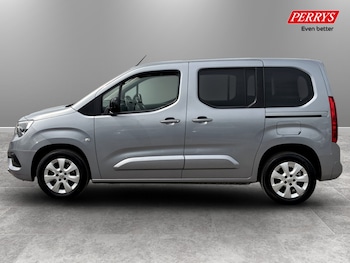 Used Vauxhall Combo Life 2022 for sale - 78639582: Photo