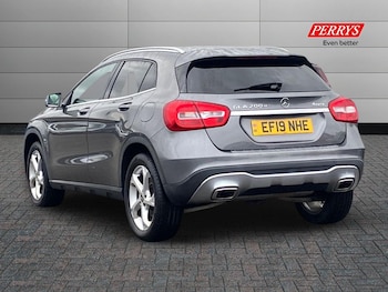 Used Mercedes-Benz GLA 2019 for sale - 76310924: Photo