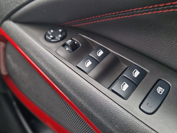 Used Vauxhall Crossland 2021 for sale - 76192267: Photo 19