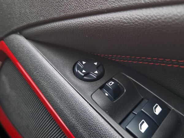 Used Vauxhall Crossland 2021 for sale - 76192267: Photo 37