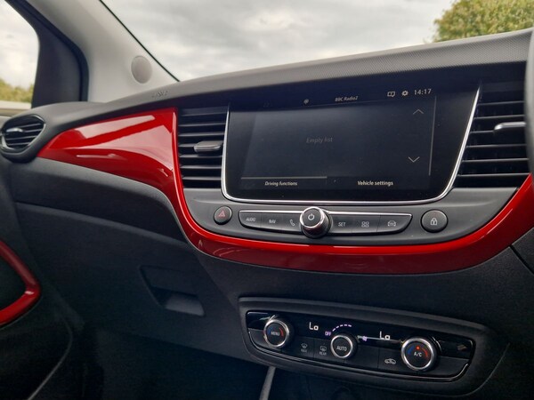 Used Vauxhall Crossland 2021 for sale - 76192267: Photo 41