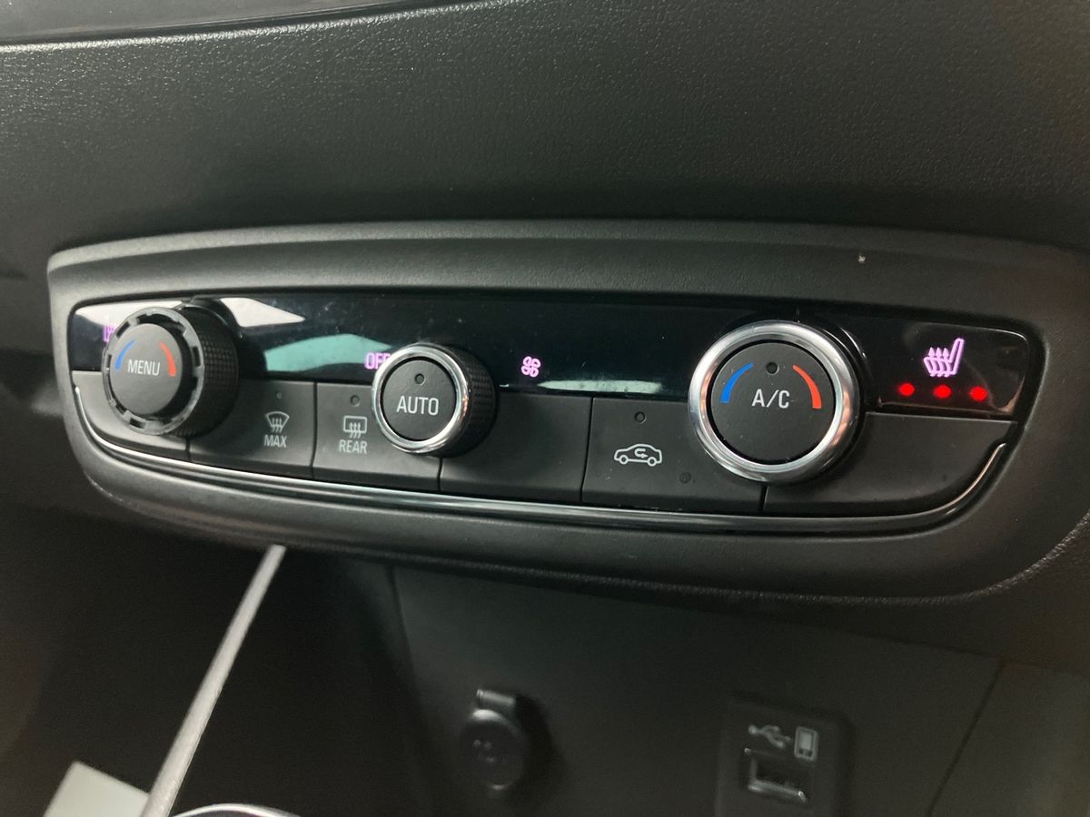 Used Vauxhall Crossland 2021 for sale - 75932897: Photo 12