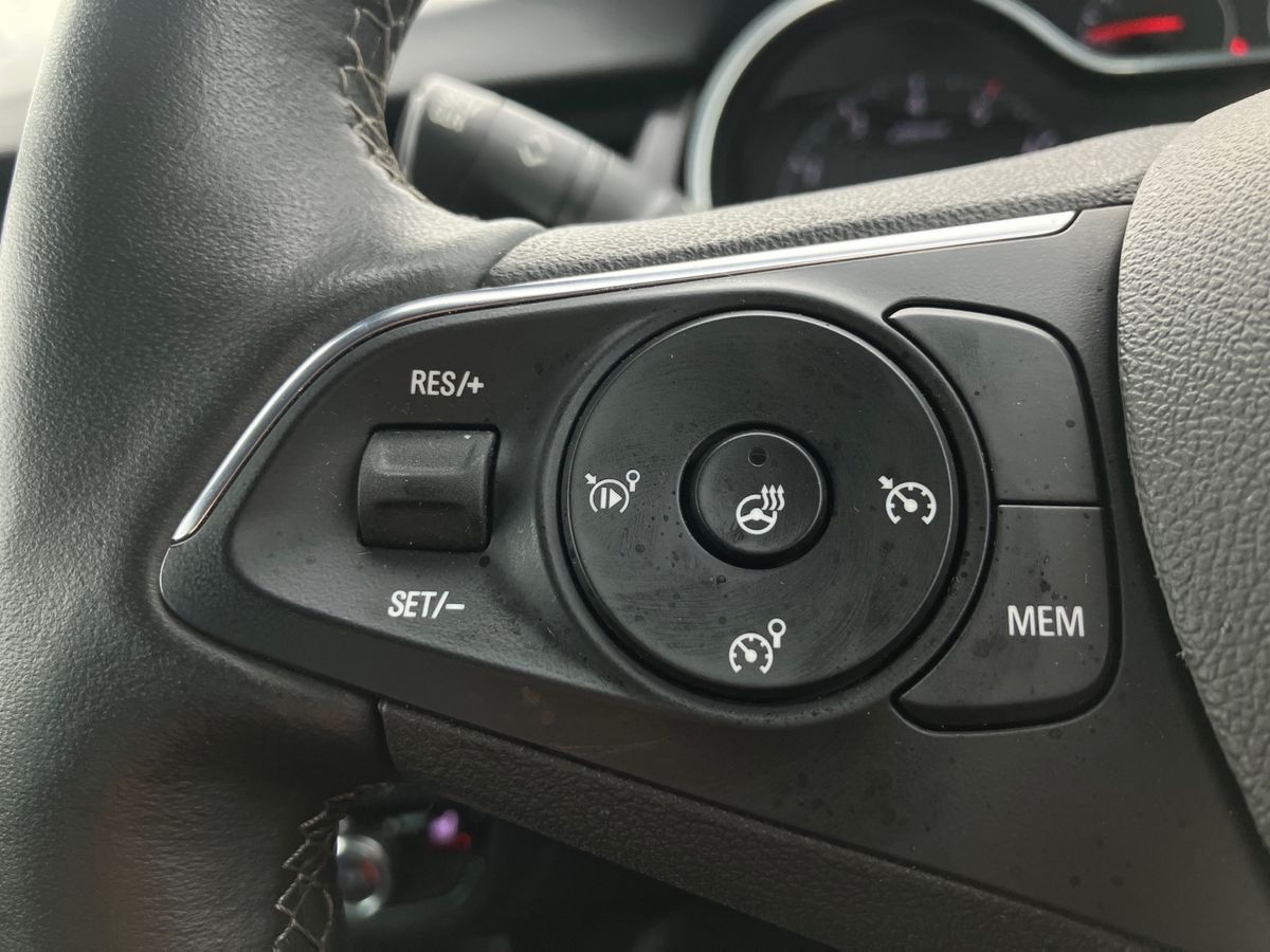 Used Vauxhall Crossland 2021 for sale - 75932897: Photo 16