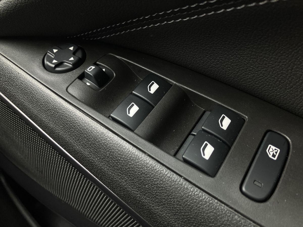 Used Vauxhall Crossland 2021 for sale - 75932897: Photo 18