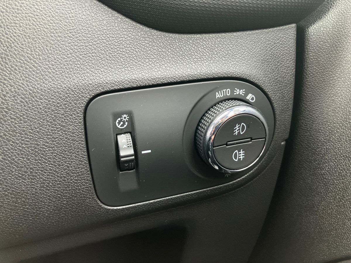 Used Vauxhall Crossland 2021 for sale - 75932897: Photo 21