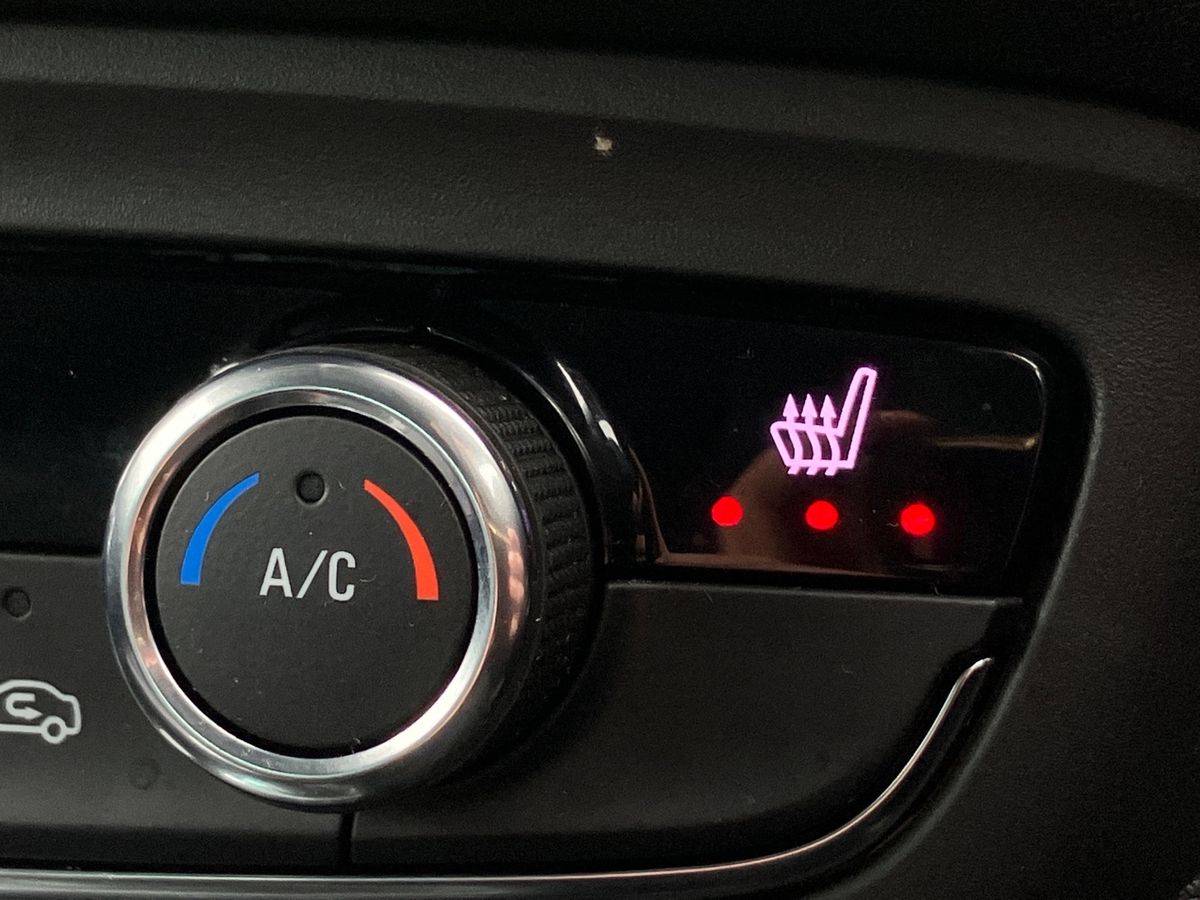 Used Vauxhall Crossland 2021 for sale - 75932897: Photo 30