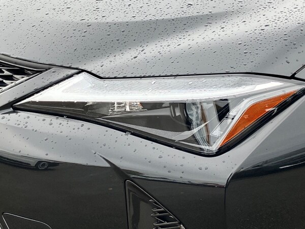 Used Lexus UX 2023 for sale - 76128162: Photo 15