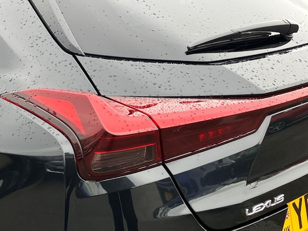 Used Lexus UX 2023 for sale - 76128162: Photo 31