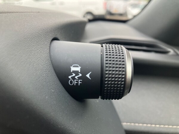 Used Lexus UX 2023 for sale - 76128162: Photo 36