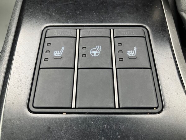 Used Lexus UX 2023 for sale - 76128162: Photo 38