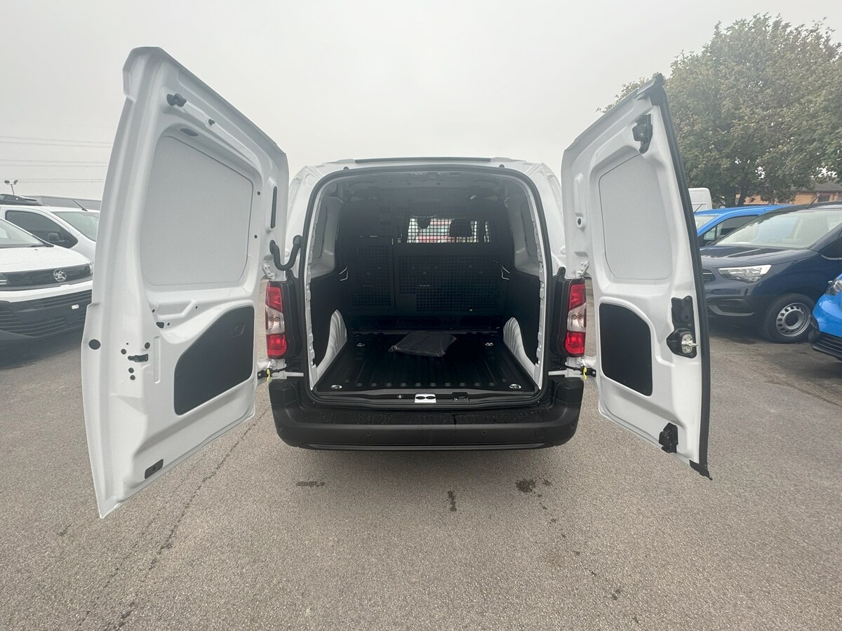Used Vauxhall Combo 2025 for sale - 74924337: Photo 13