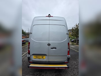 Used Mercedes-Benz Sprinter 2019 for sale - 75985023: Photo