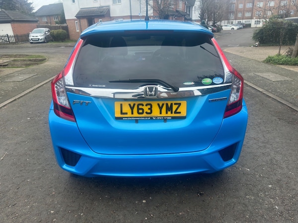 Used Honda Jazz 2024 for sale - 75333113: Photo 2