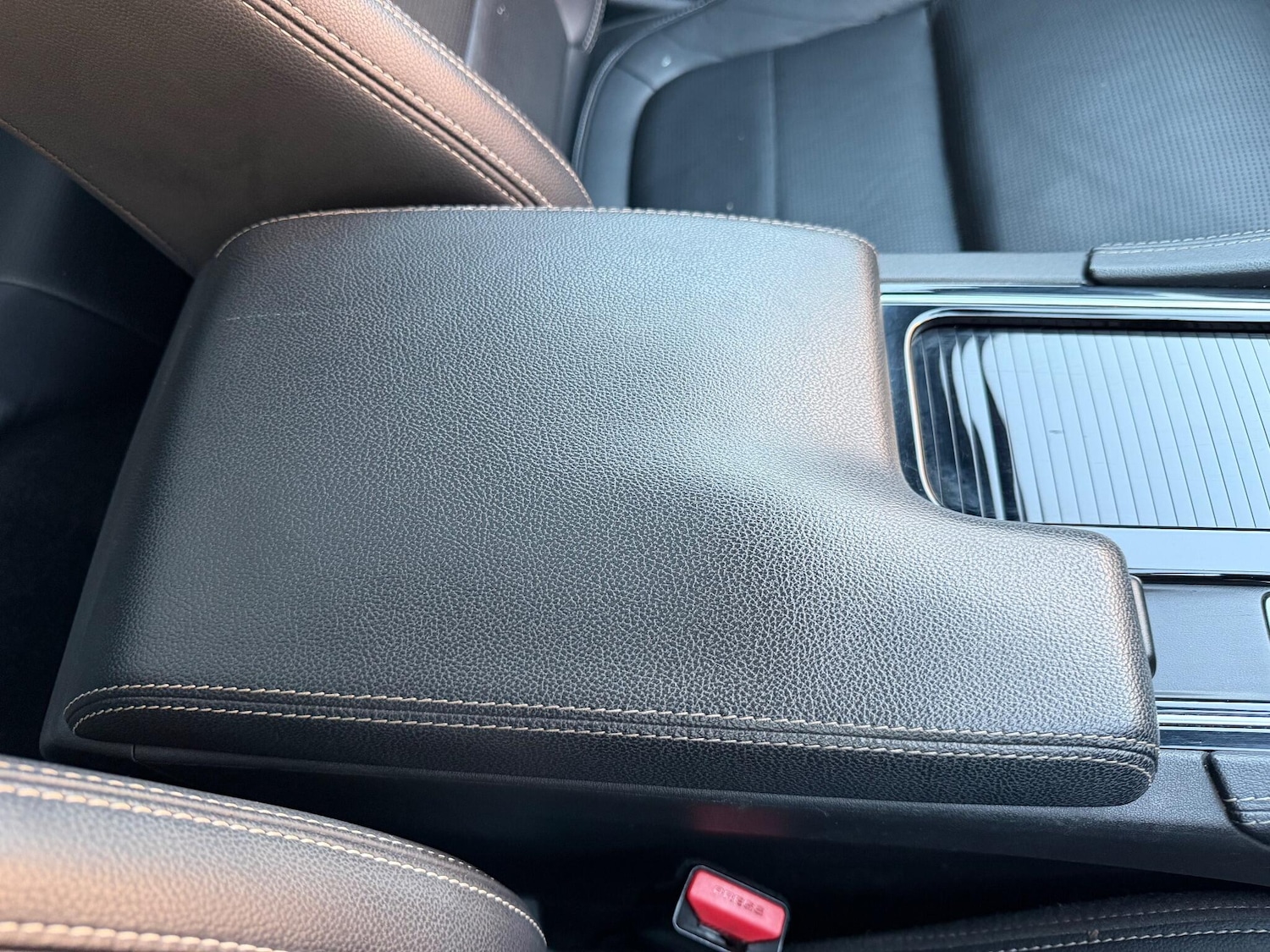 Used Jaguar F-Pace 2019 for sale - 76370537: Photo 46