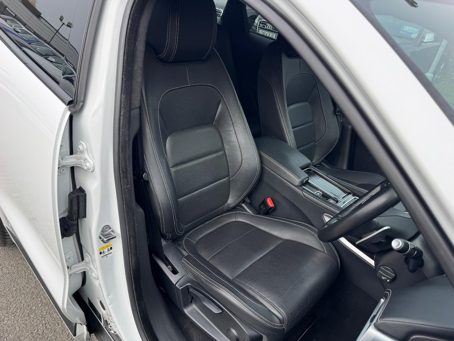 Used Jaguar F-Pace 2019 for sale - 76161084: Photo 16