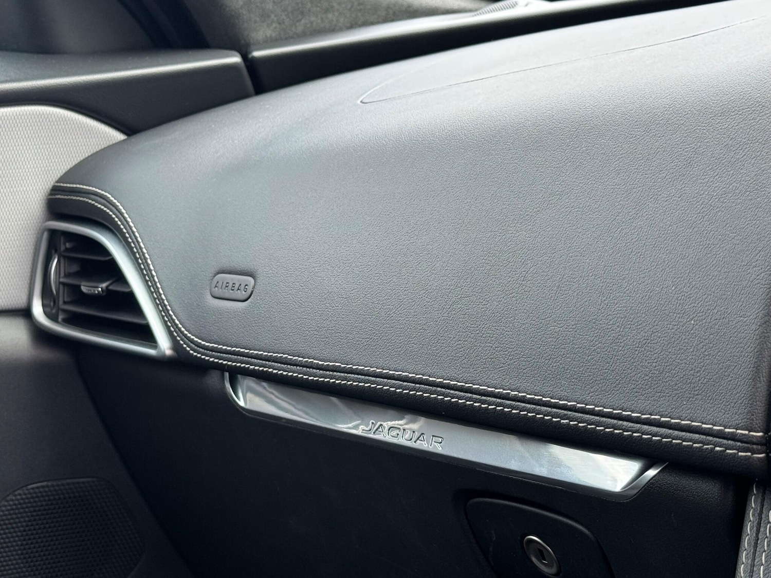 Used Jaguar F-Pace 2019 for sale - 76161084: Photo 50