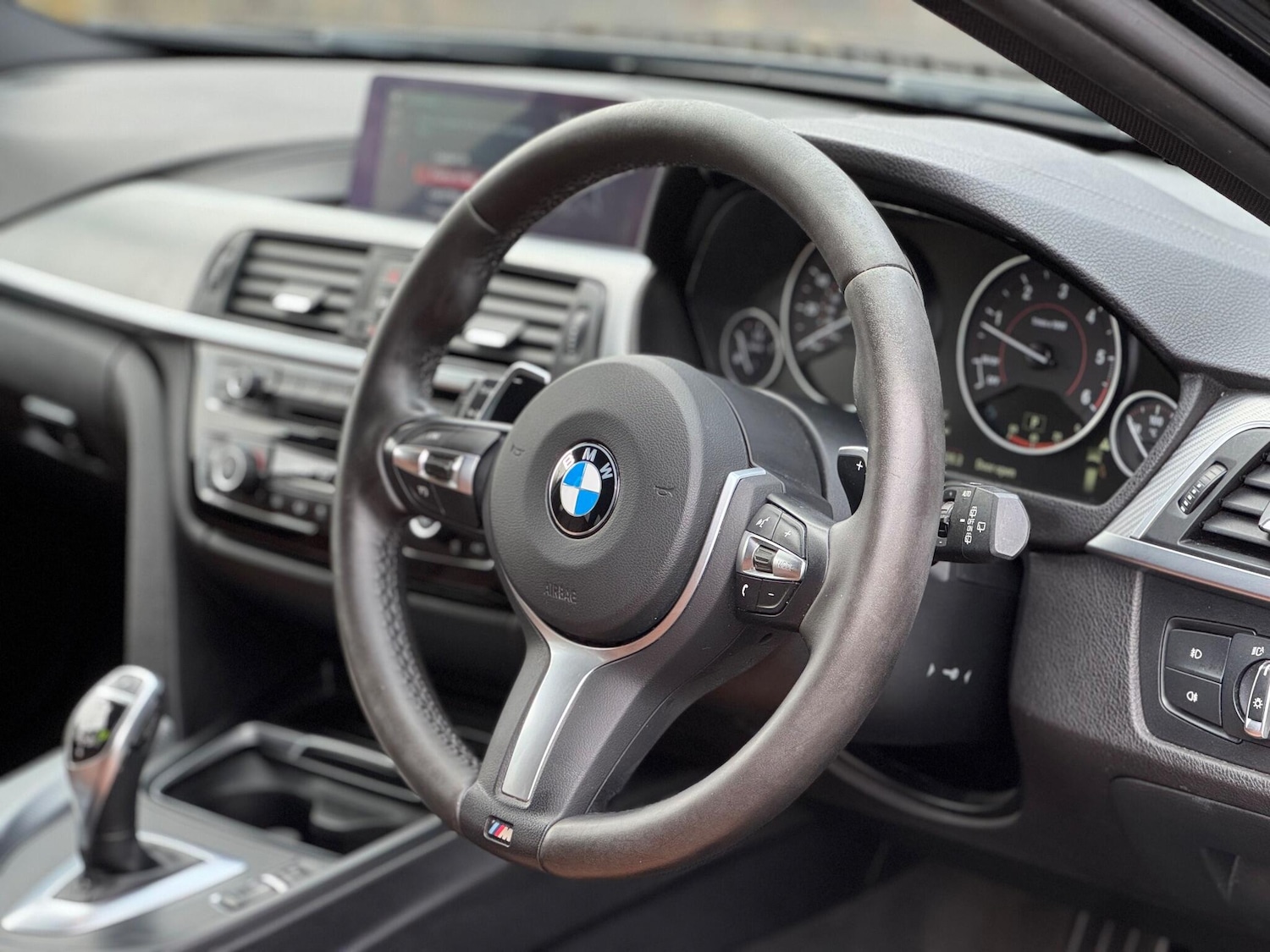 Used BMW 3 Series 2019 for sale - 76179356: Photo 11