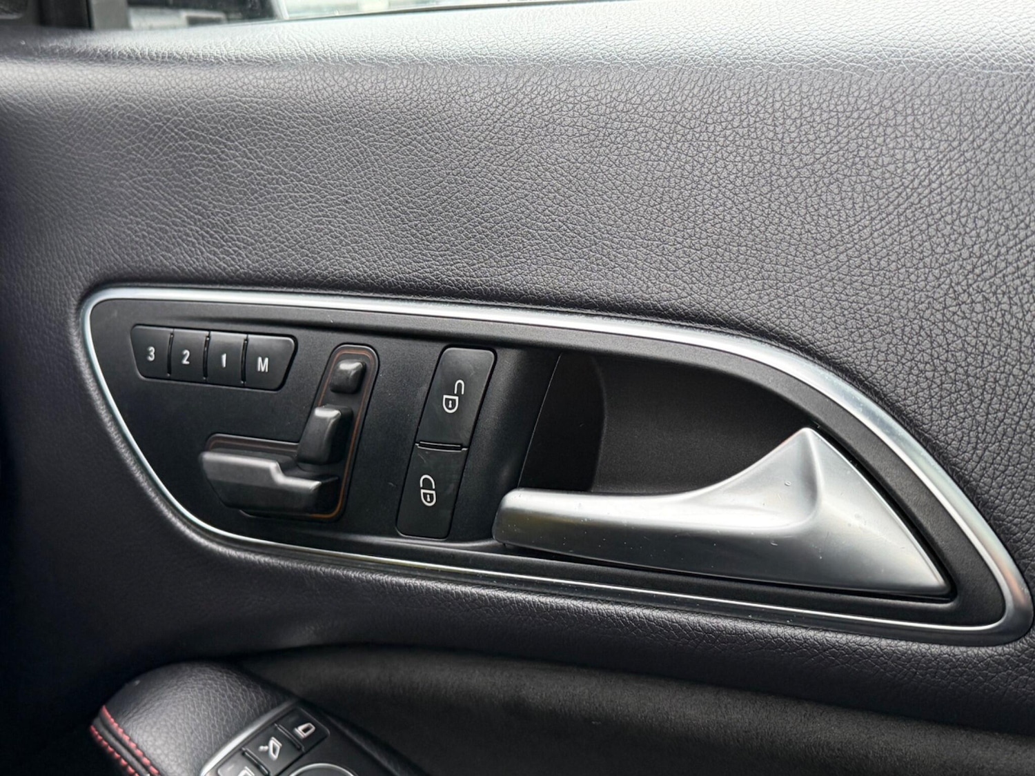 Used Mercedes-Benz CLA 2014 for sale - 78033630: Photo 47