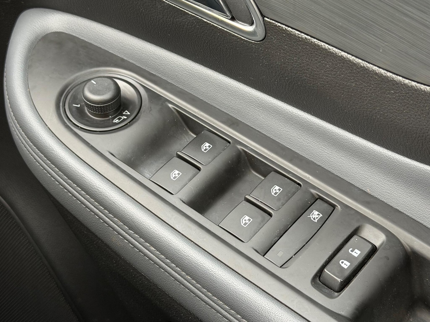 Used Vauxhall Mokka 2016 for sale - 76998918: Photo 37