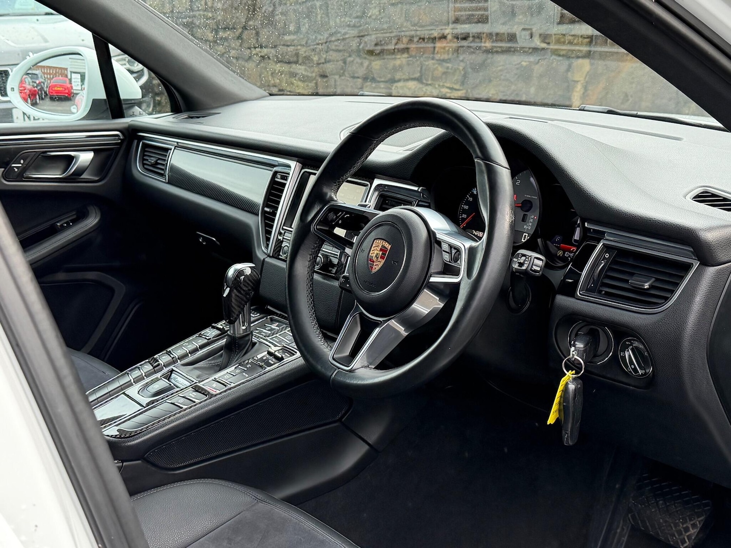 Used Porsche Macan 2014 for sale - 76994057: Photo 11